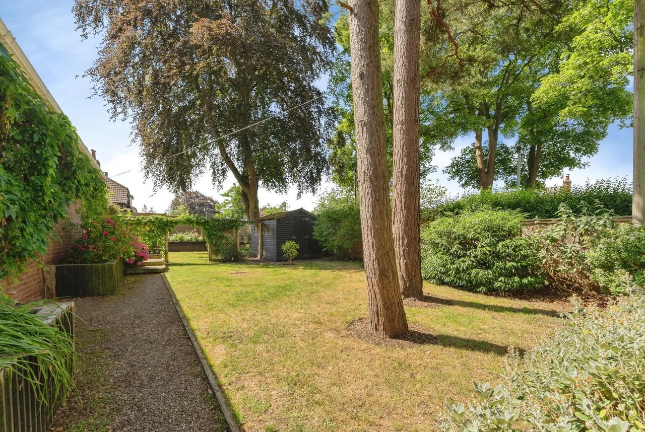 Woodfall Lane, Little Neston, CH64, photo 15