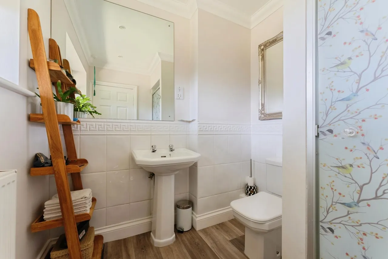 Woodfall Lane, Little Neston, CH64, photo 9