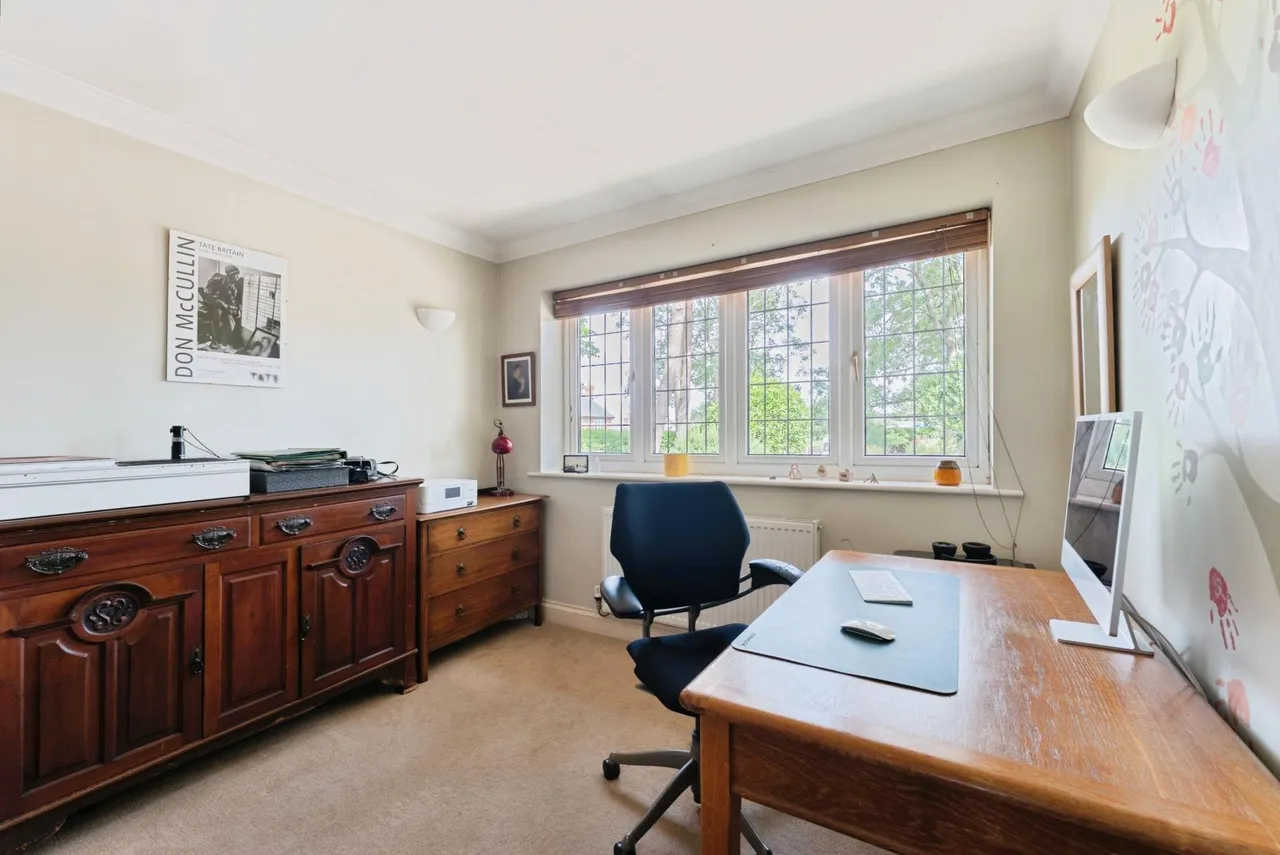Woodfall Lane, Little Neston, CH64, photo 11