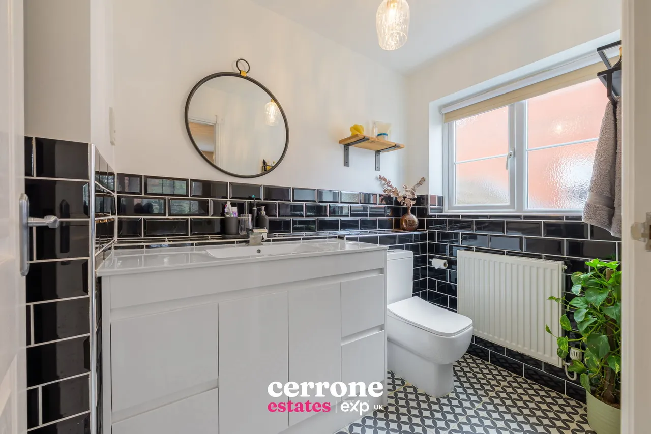 Willow Road, Bromsgrove, B61, photo 17