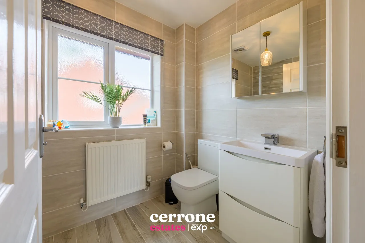 Willow Road, Bromsgrove, B61, photo 23