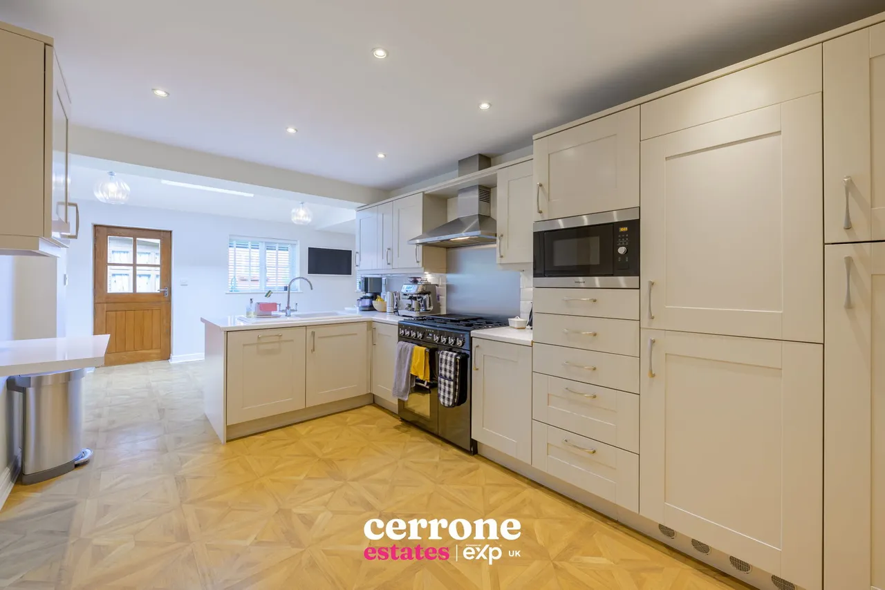 Willow Road, Bromsgrove, B61, photo 9