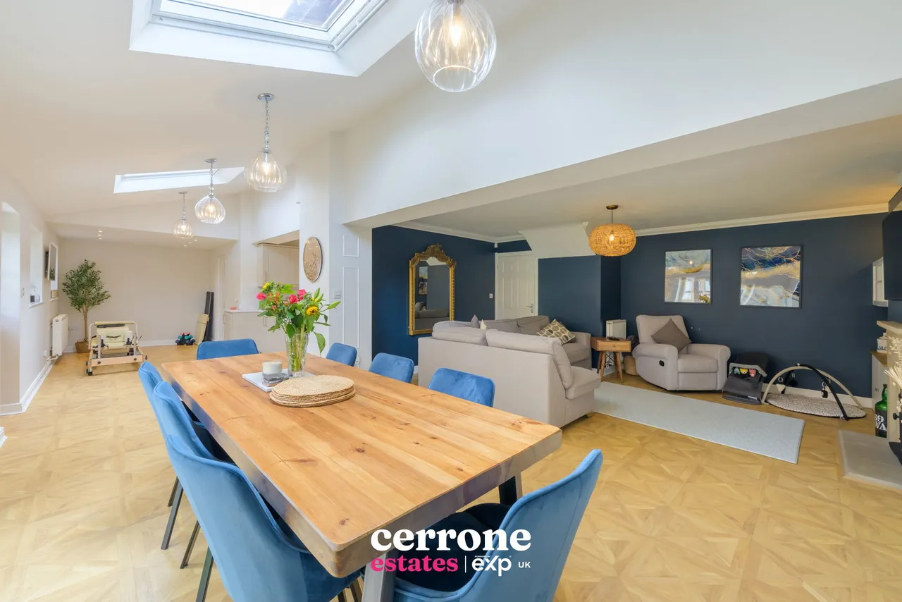 Willow Road, Bromsgrove, B61, photo 2