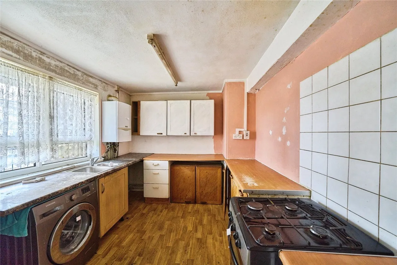 Gillman Drive, London, E15, photo 7
