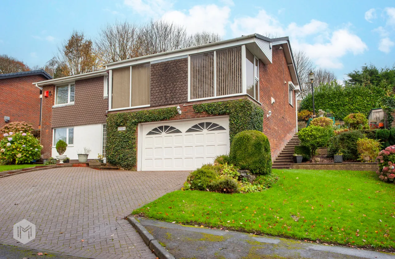 4 bed house for sale — Whins Crest, Lostock, Bolton, BL6 4NH