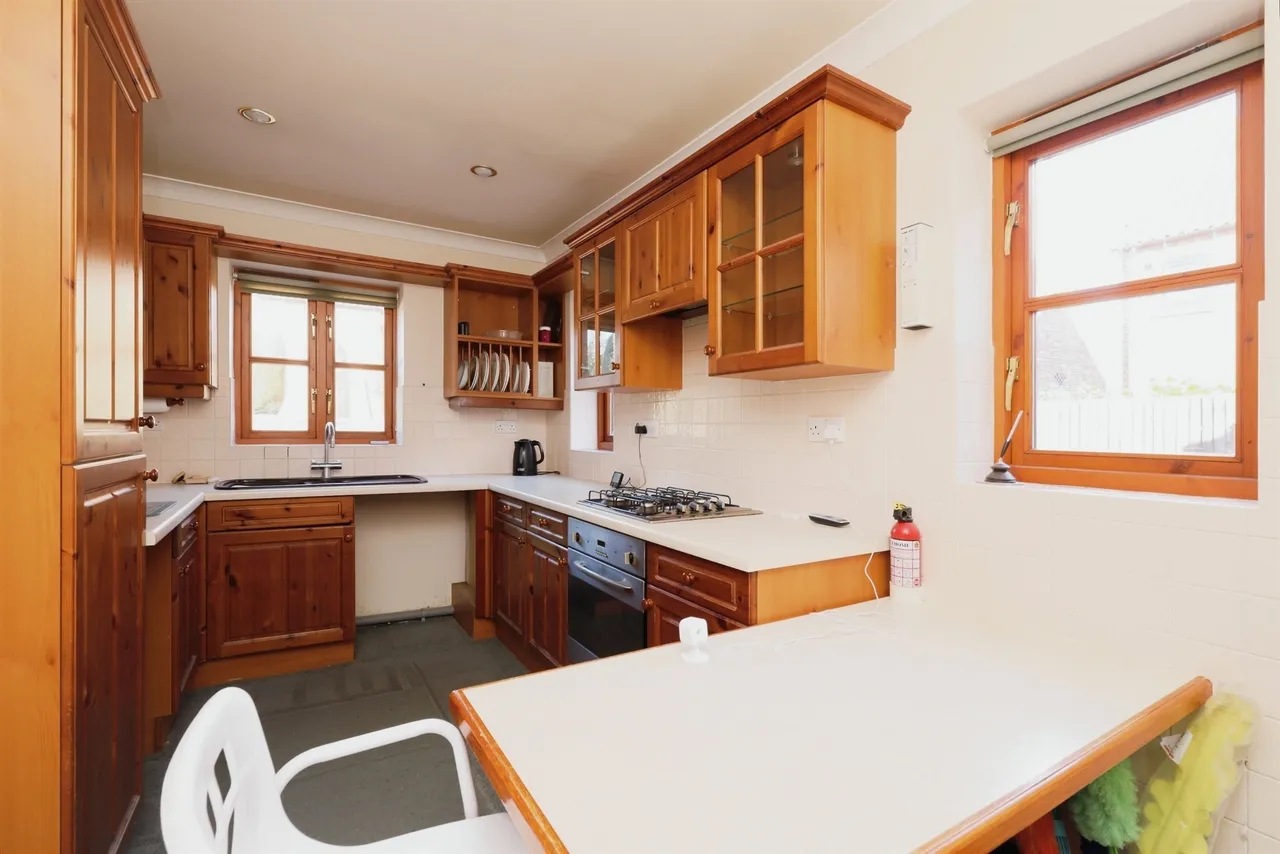 Manor Road, Scrooby, DONCASTER, photo 7