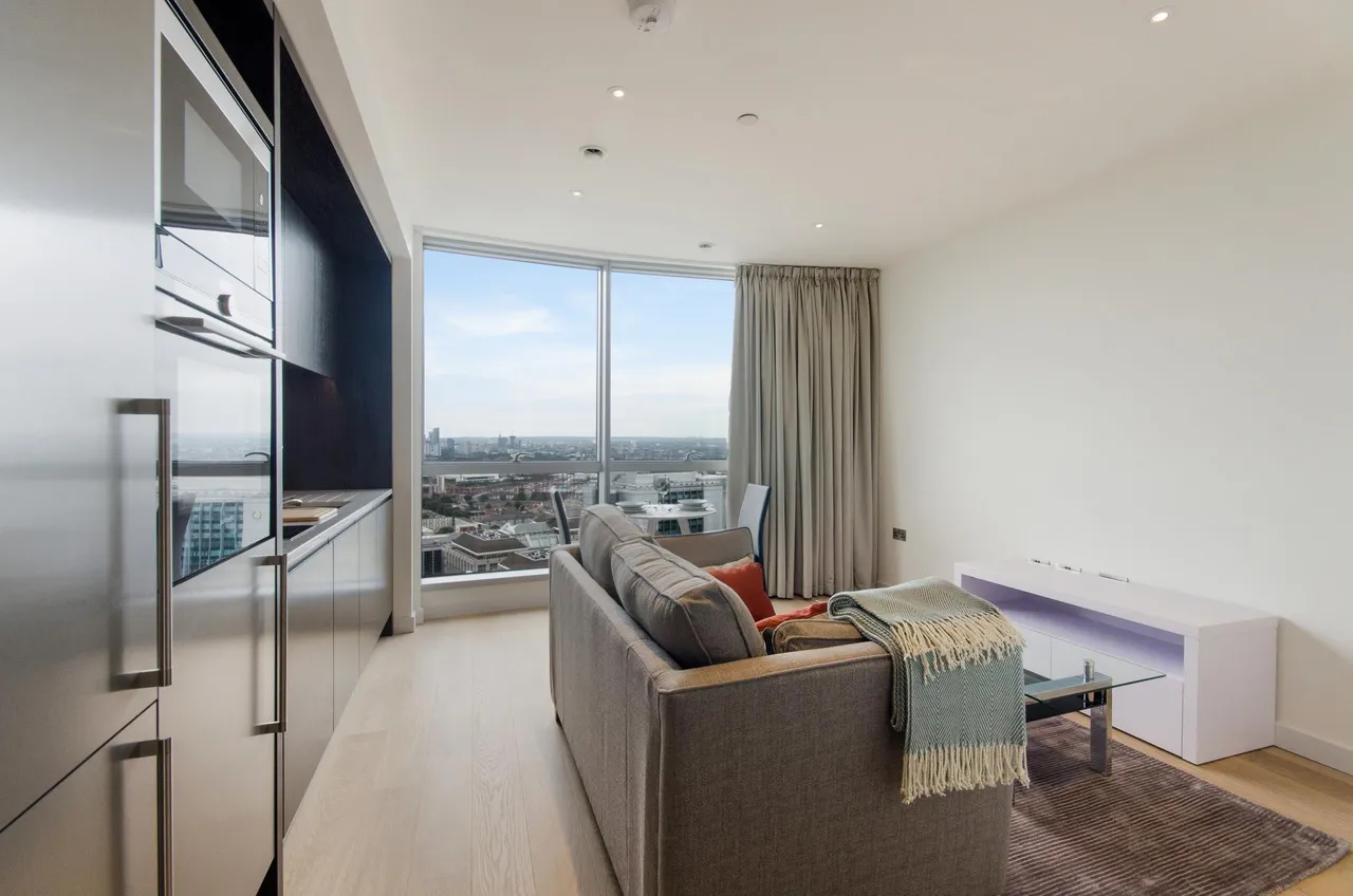 flat for sale, Biscayne Avenue, E14
