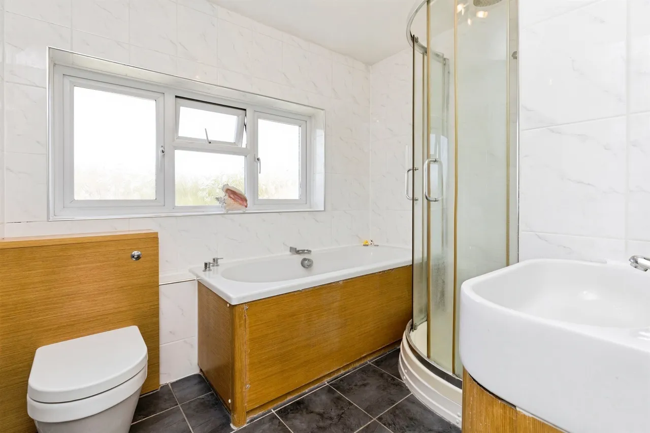 Hylands Close, Crawley, RH10, photo 17