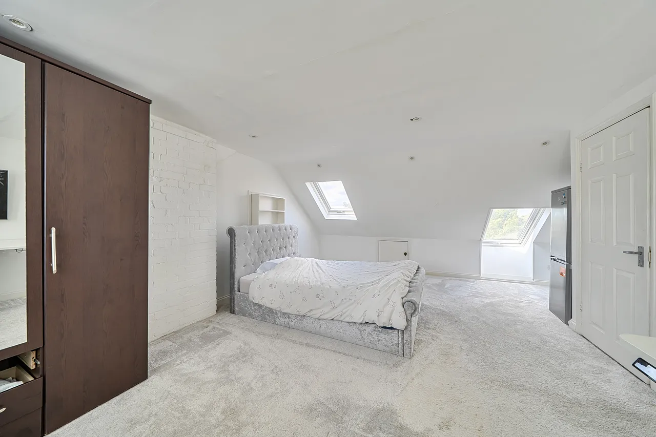 38 Sylvester Road, Wembley, photo 10
