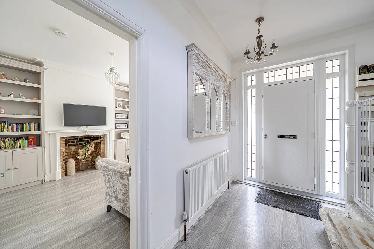38 Sylvester Road, Wembley, photo 8