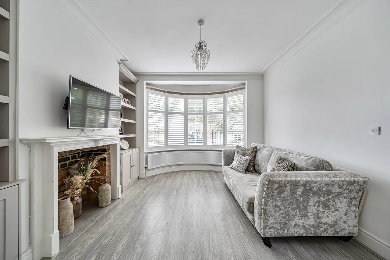 38 Sylvester Road, Wembley, photo 3