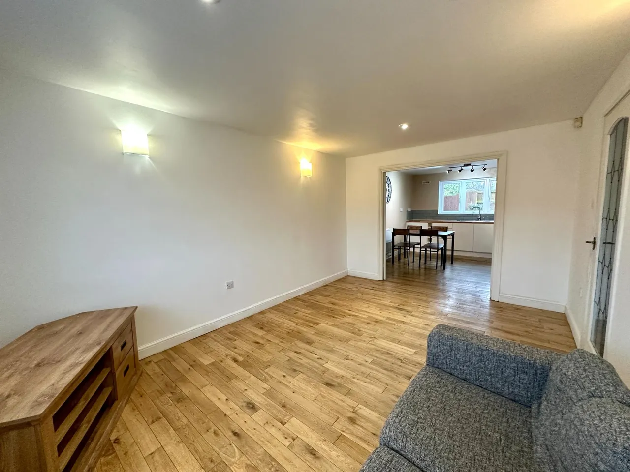 Eastney Crescent, Wolverhampton, WV8, photo 4