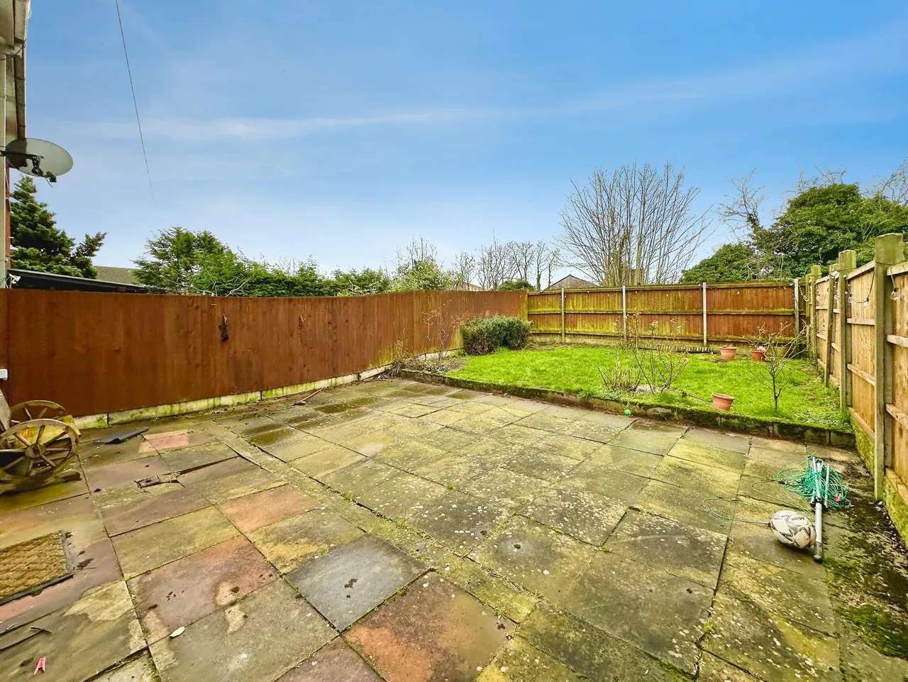 Eastney Crescent, Wolverhampton, WV8, photo 13