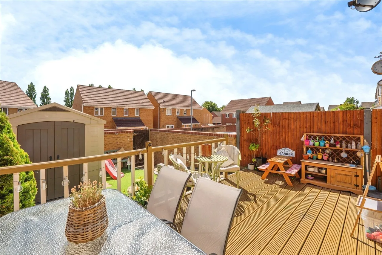 Jubilee Avenue, Portsmouth, PO6, photo 9