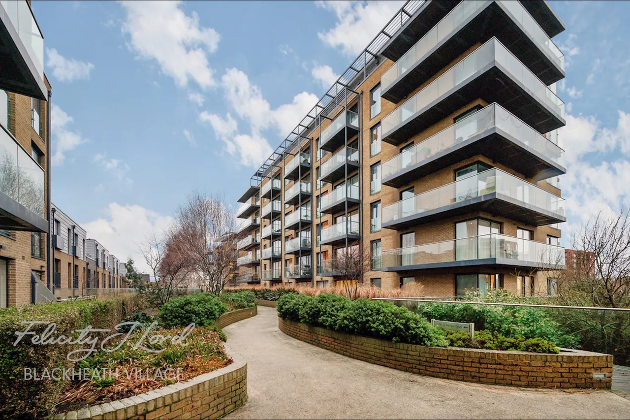 Tizzard Grove, London, SE3, photo 14
