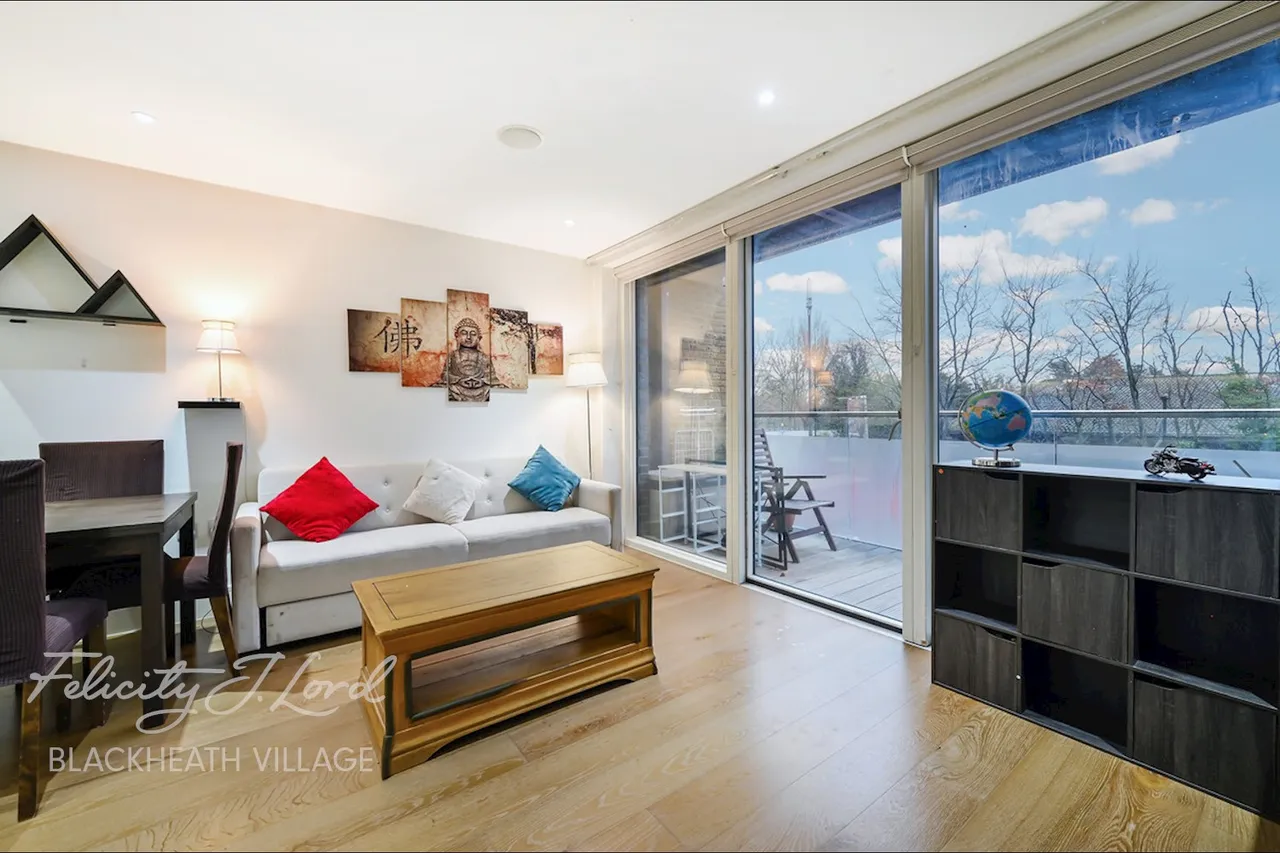 Tizzard Grove, London, SE3, photo 2