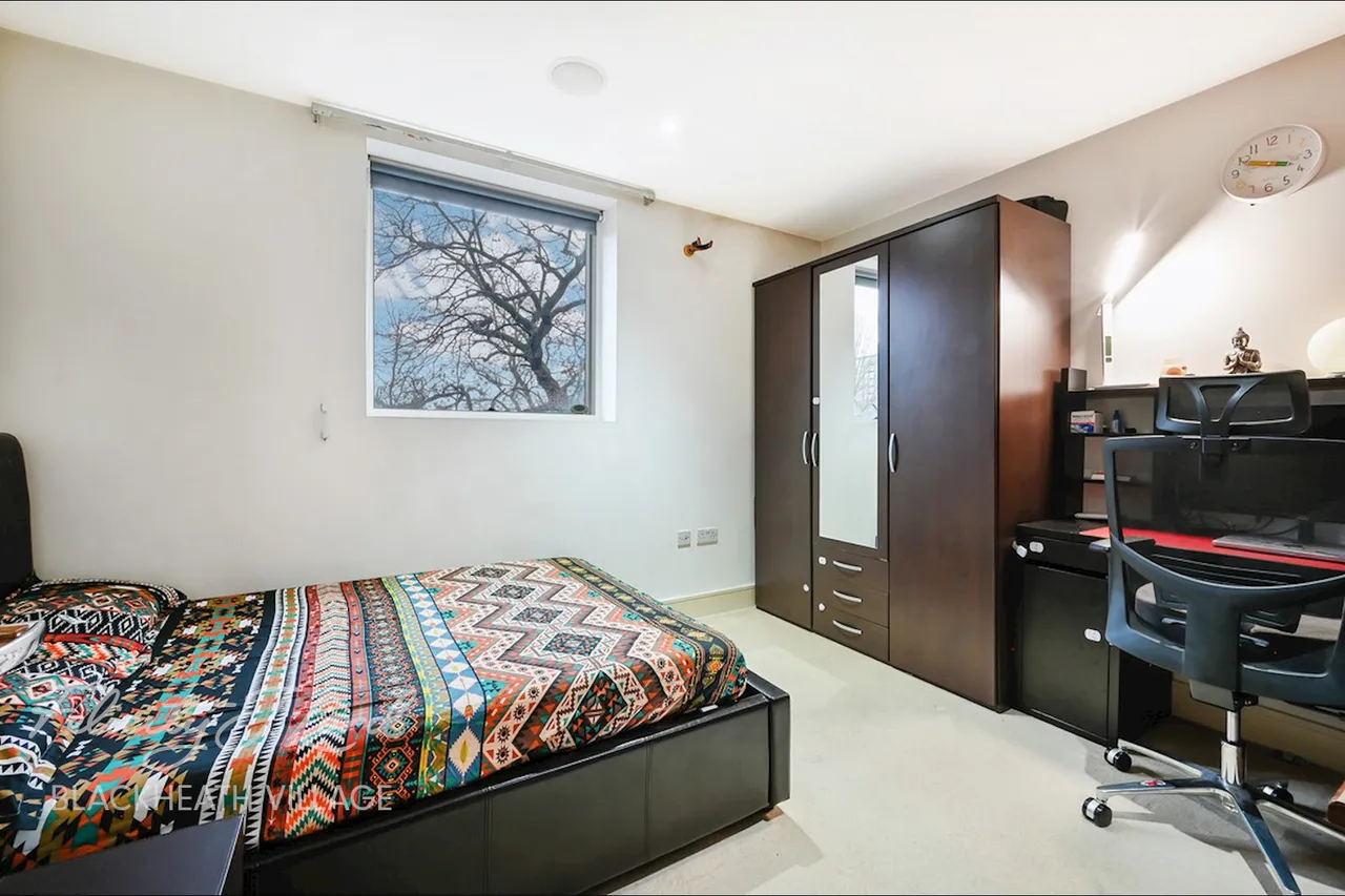 Tizzard Grove, London, SE3, photo 17