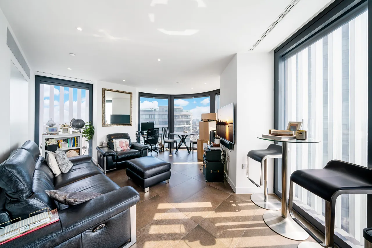 Chronicle Tower, 261b City Road, London, EC1V, photo 2
