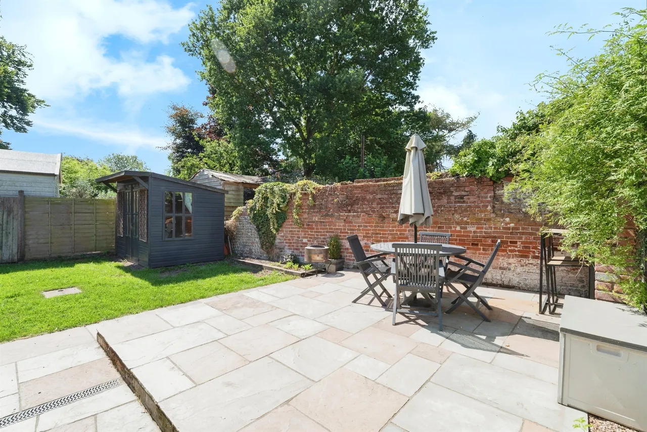 Grove Corner, Roughton, Norwich, photo 8
