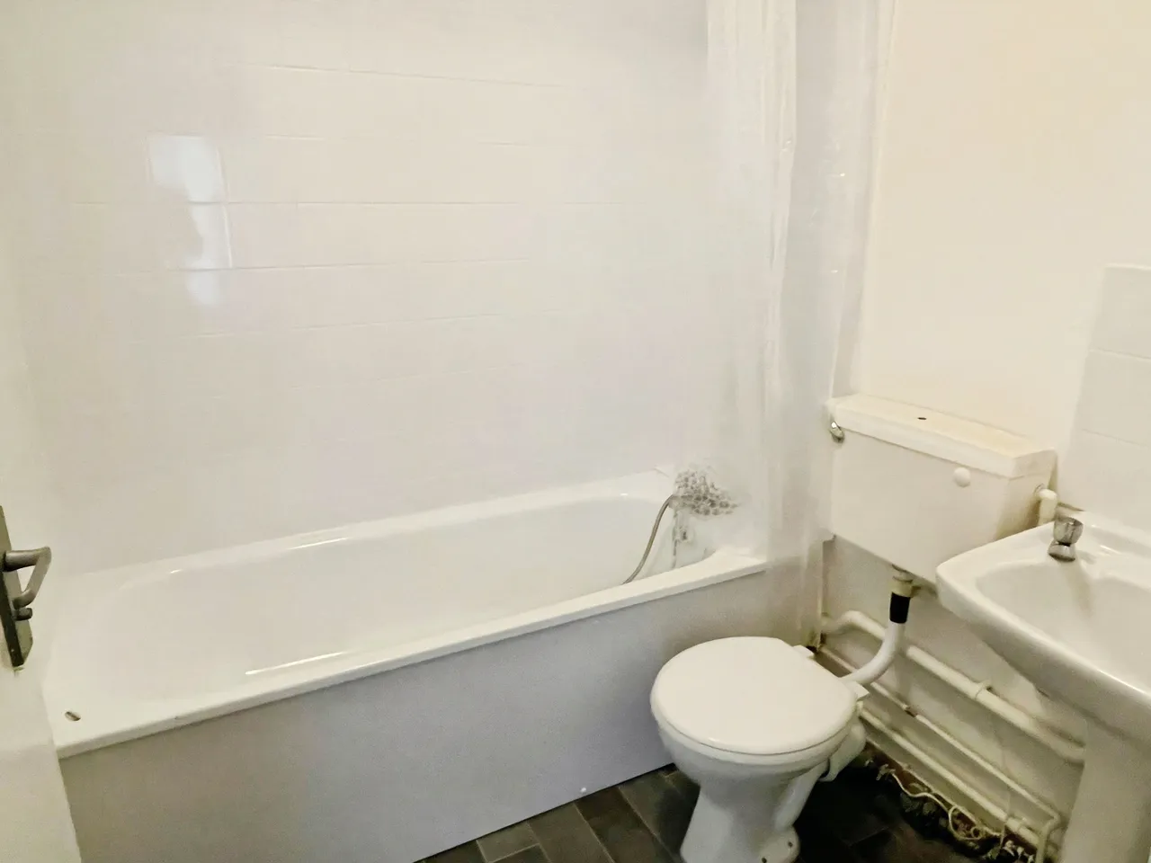Rent Includes Gas Water Supply PETERBOROUGH, PE2, photo 4