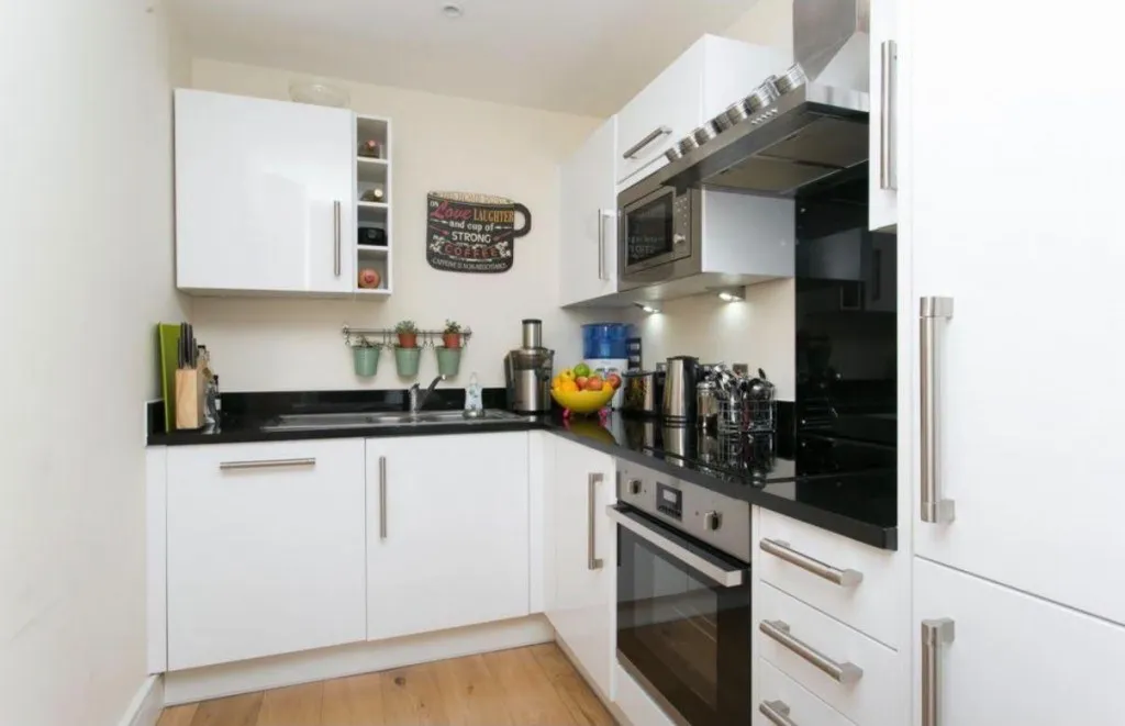 Jude Street, London, E16, photo 3