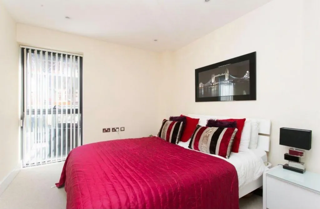 Jude Street, London, E16, photo 6