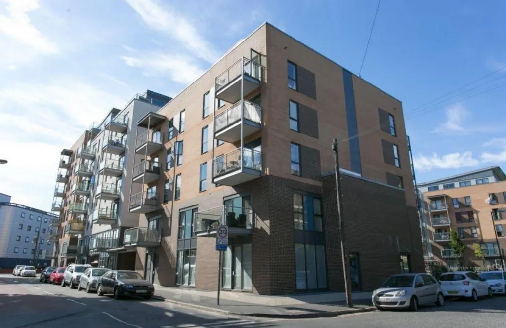 2 bed flat to rent, Jude Street, London, E16