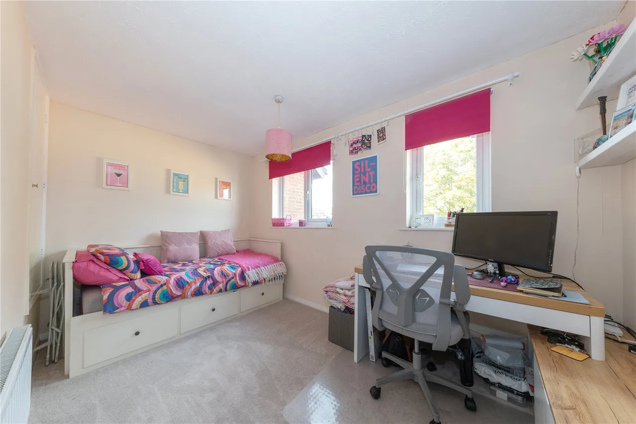 Green Park, Newport Pagnell, photo 12