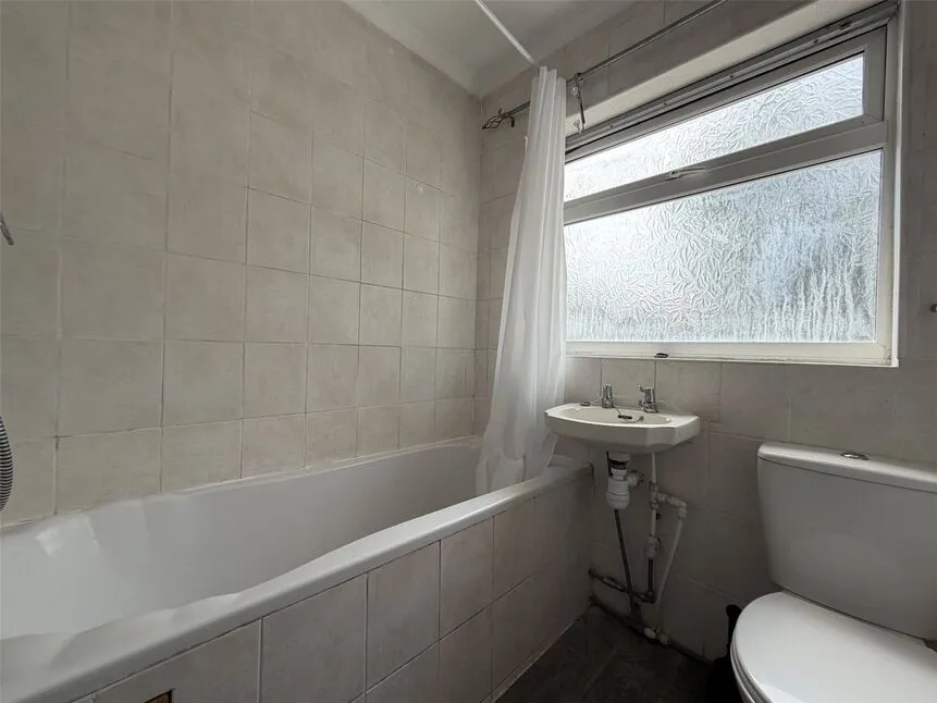 West Street, Gillingham, Kent, ME7, photo 6