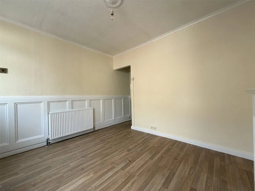 3 bed house to rent — West Street, Gillingham, Kent, ME7