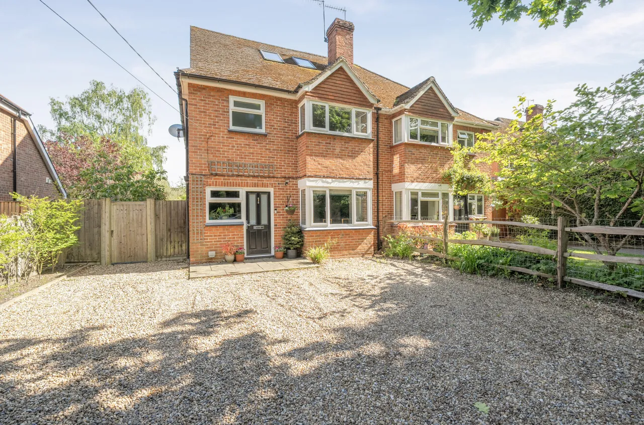 Brentmoor Road, West End, Woking, Surrey, GU24 9QQ, photo 20