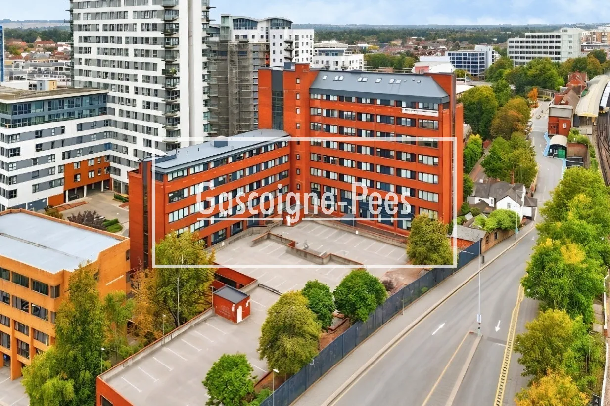 1 bed flat to rent, Basingstoke, RG21