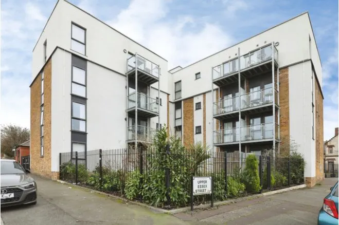 2 bed flat for sale — Park Street, Liverpool