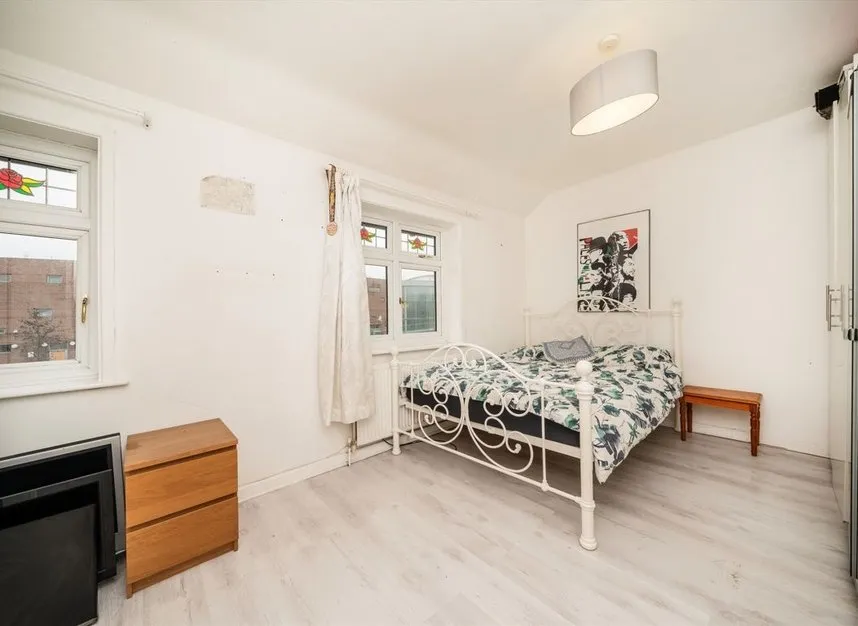 Westway, Shepherds Bush, W12, photo 3