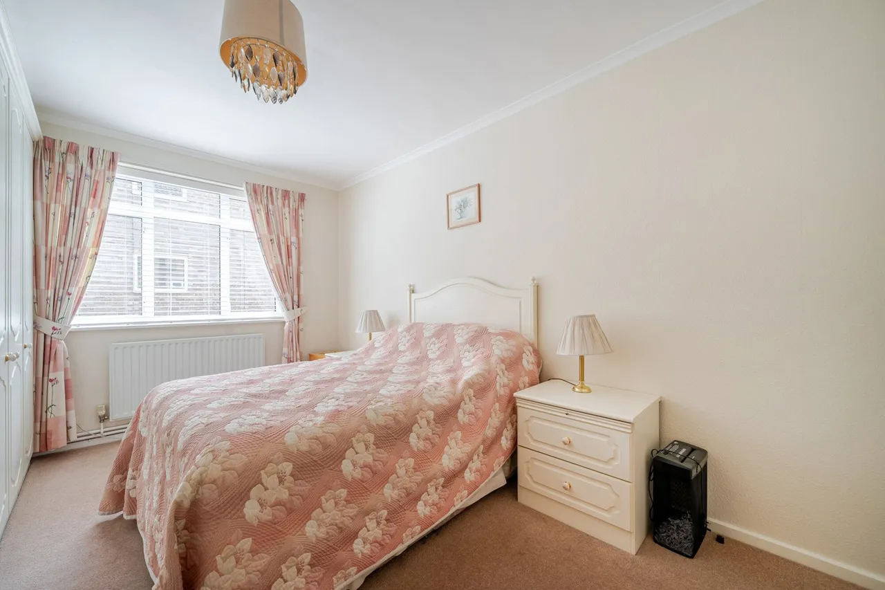 Longlands Road, DA15, photo 14