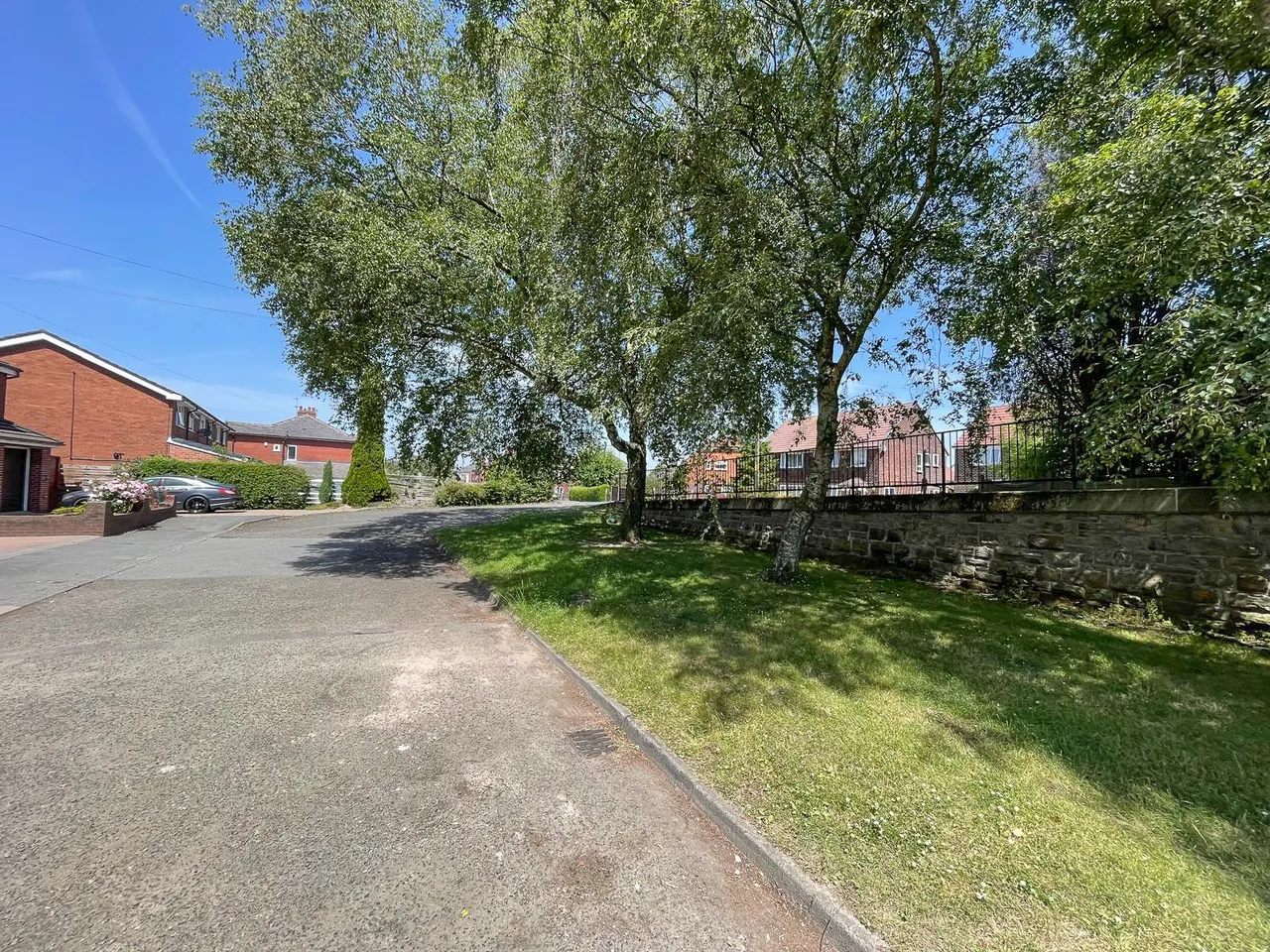 Mill Lane, Woodley, SK6, photo 4