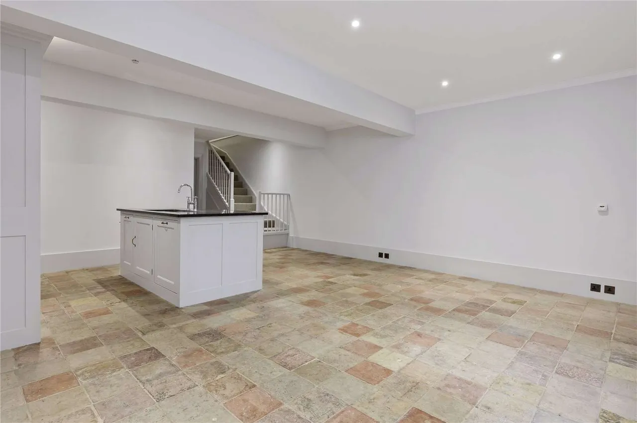 Doughty Street, London, WC1N 2JT, photo 4