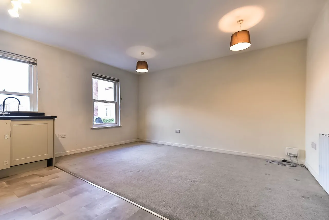 Prestongate, Hessle, HU13, photo 4