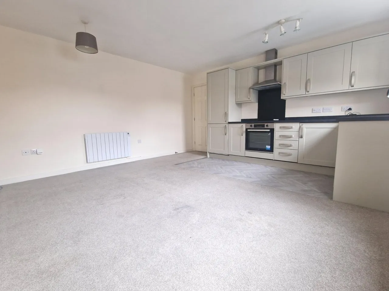 Prestongate, Hessle, HU13, photo 3