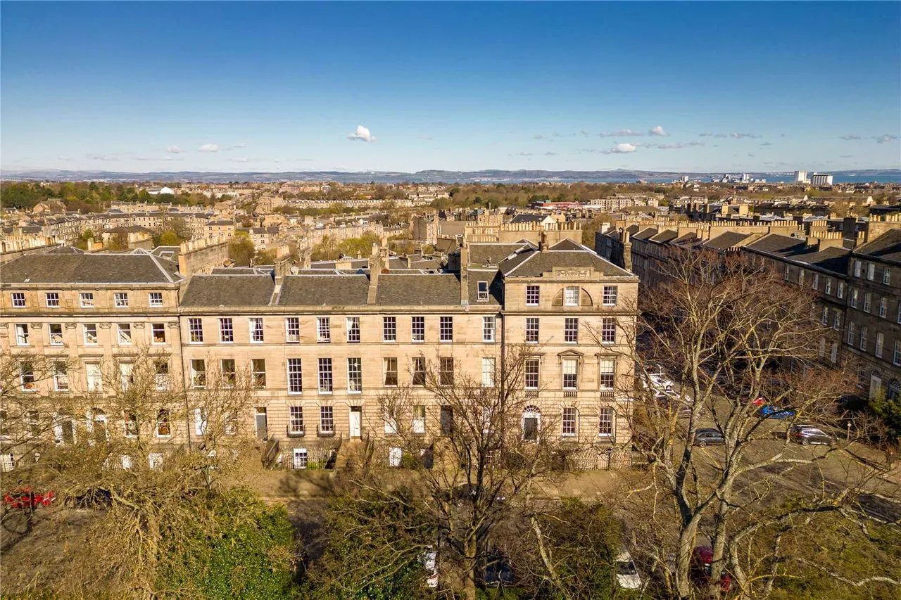 Drummond Place, New Town, EH3, photo 18