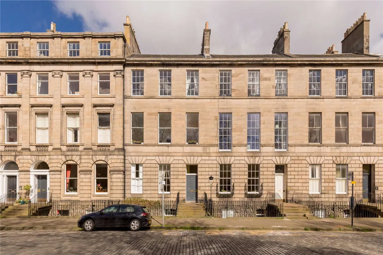 Drummond Place, New Town, EH3, photo 17