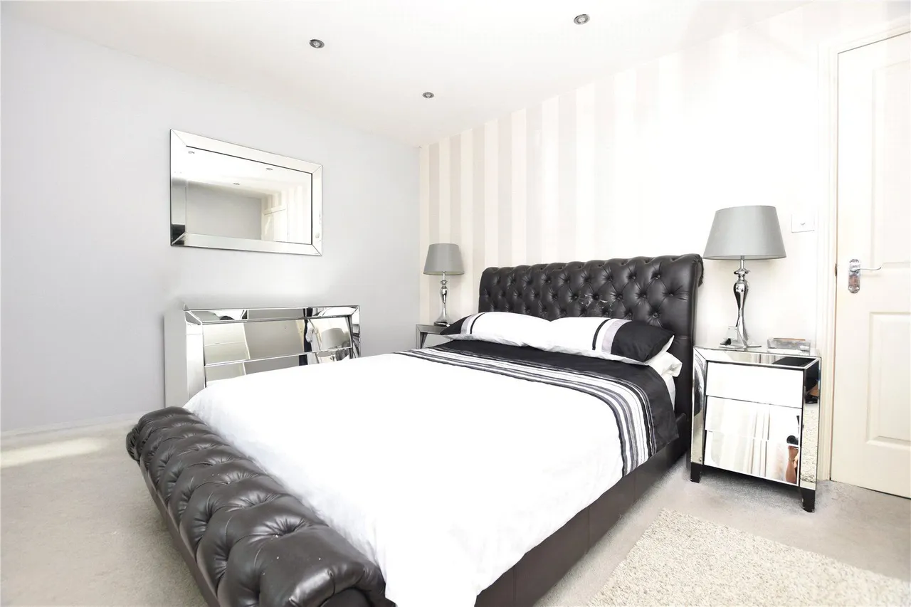 Turnberry Gardens, Tingley, WF3, photo 13