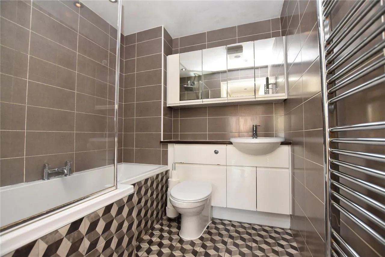 Turnberry Gardens, Tingley, WF3, photo 8