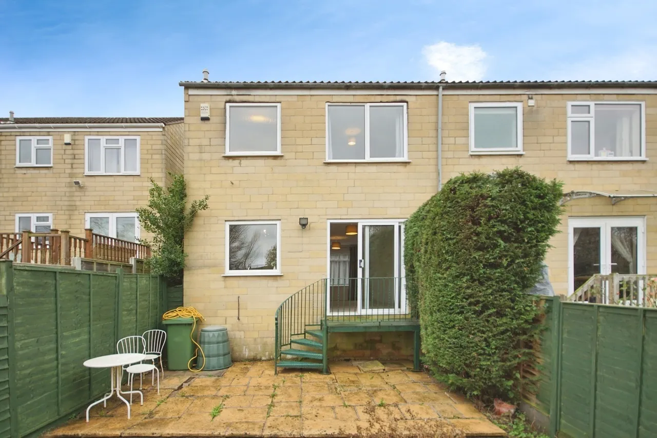 2 bed house for sale — Pennine Road, Oldland Common, Bristol, BS30