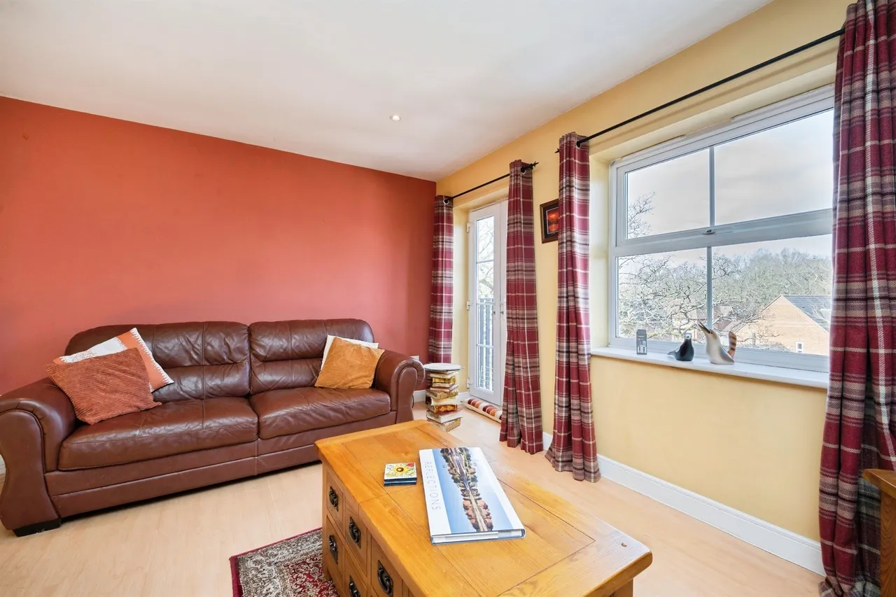 Dickens Heath Road, Shirley, B90, photo 6