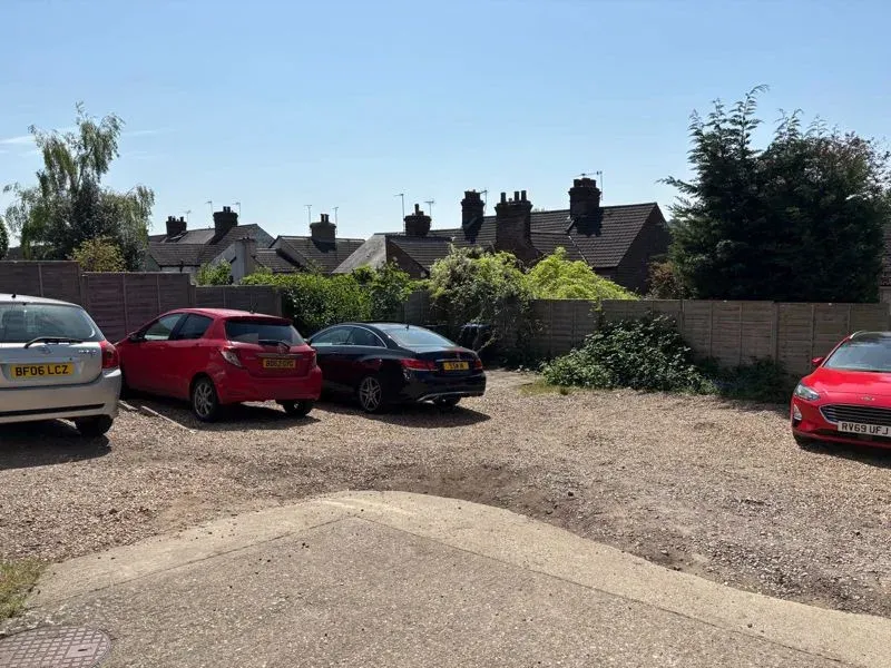Lawn Lane, Hemel Hempstead, Hertfordshire, HP3 9JF, photo 9