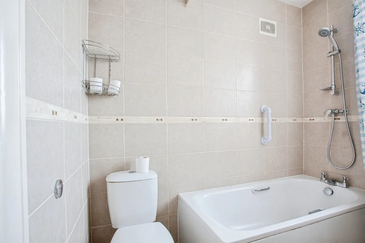Holes Lane, Knottingley, photo 8