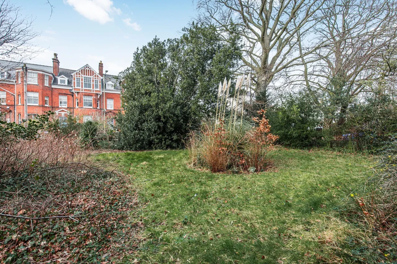 Period Property on Unthank Road, photo 8