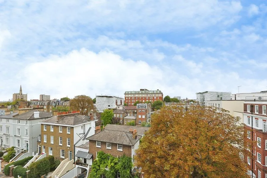 Abbey Road, London, NW8, photo 19