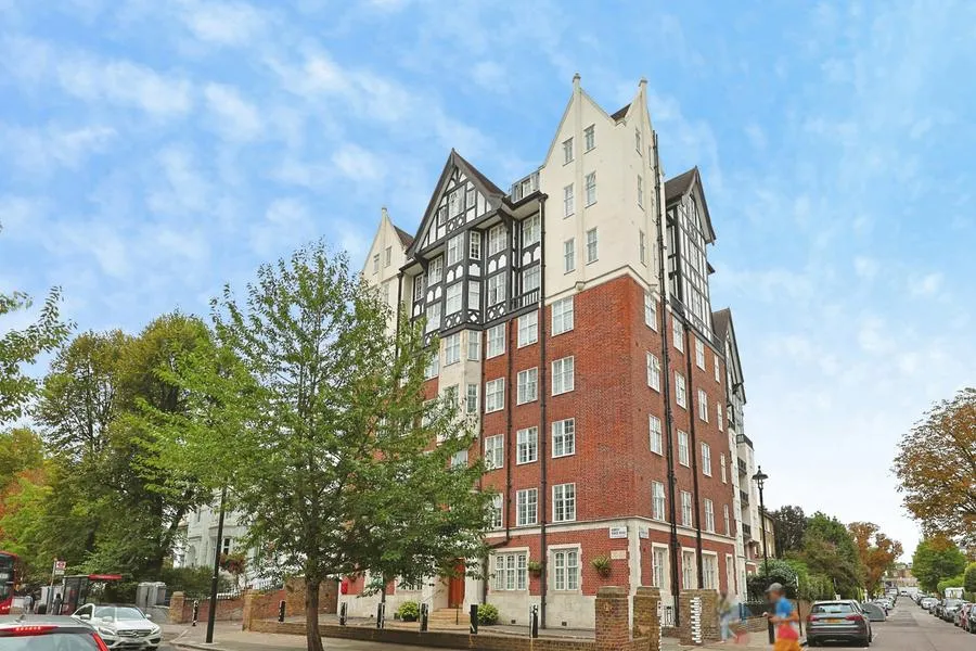 Abbey Road, London, NW8, photo 21